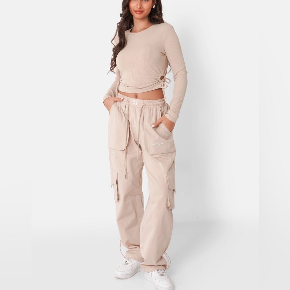 Sixth June Cargo pants beige new with tags XS